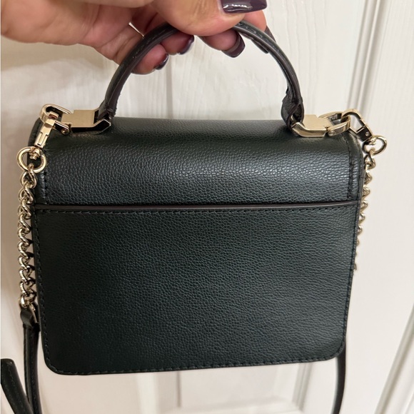 Kate Spade green purse. Only used a couple times - Picture 2 of 4